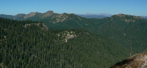 Looking northeast at Juniper Ridge from the Hat Point trail in the Gifford Pinchot National Forest