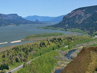Columbia River Gorge from Crown Point