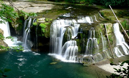 Lower Lewis River Falls in the Gifford Pinchot National Forest